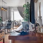 Daire Penthouse Sea View By Holidays