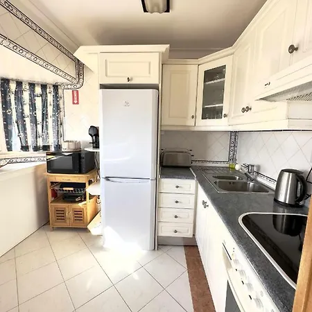 Penthouse Sea View By Holidays Lägenhet