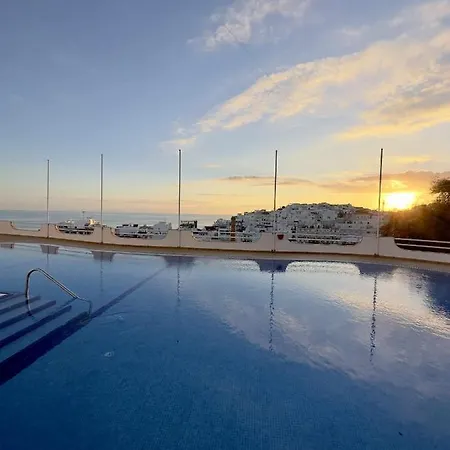 Penthouse Sea View By Holidays *