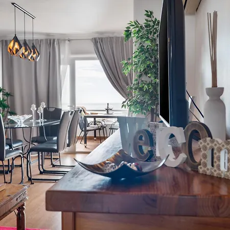 Lägenhet Penthouse Sea View By Holidays