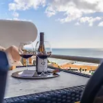 Penthouse Sea View By Holidays Appartement *